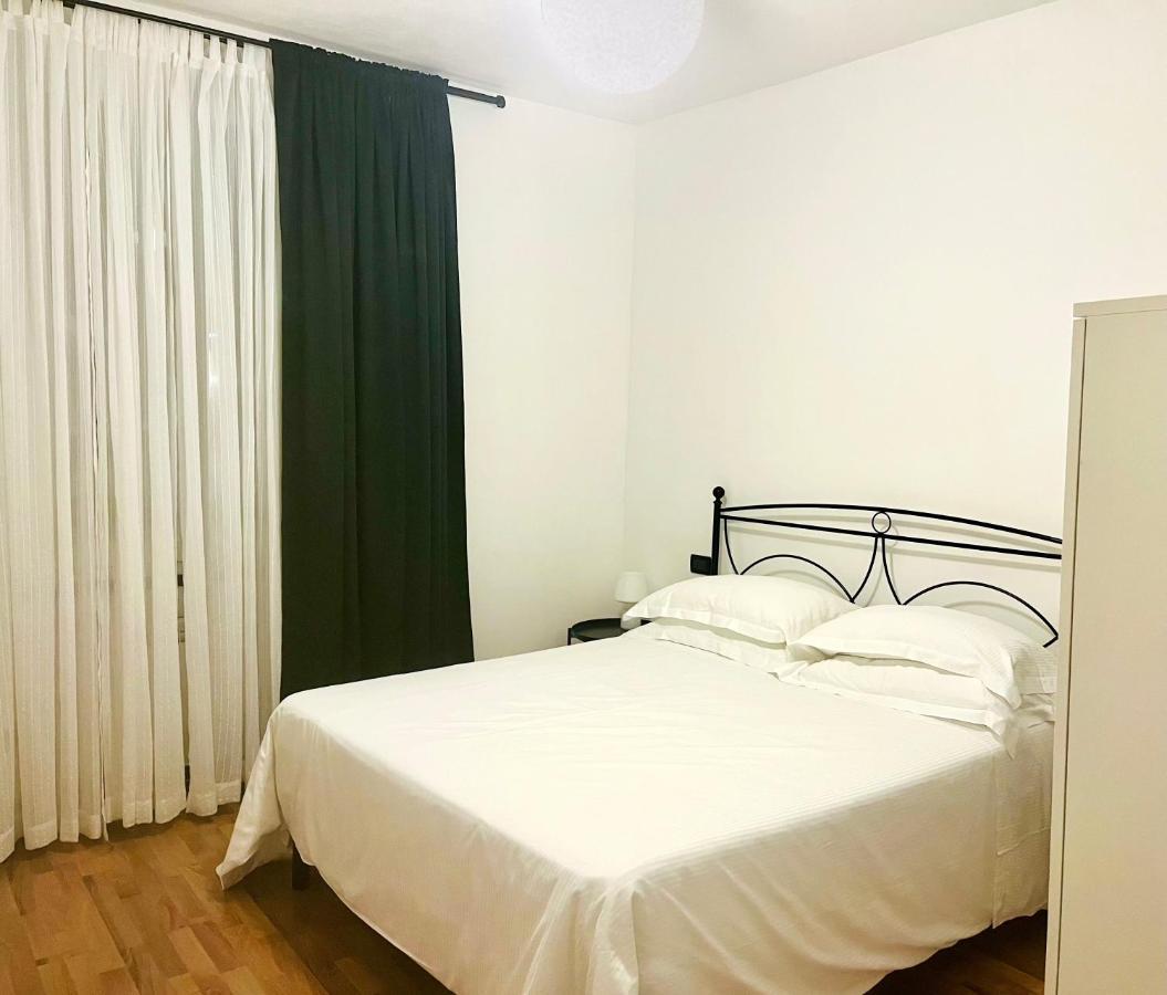 Bebyme - Epicentrum Apartment Специя Екстериор снимка